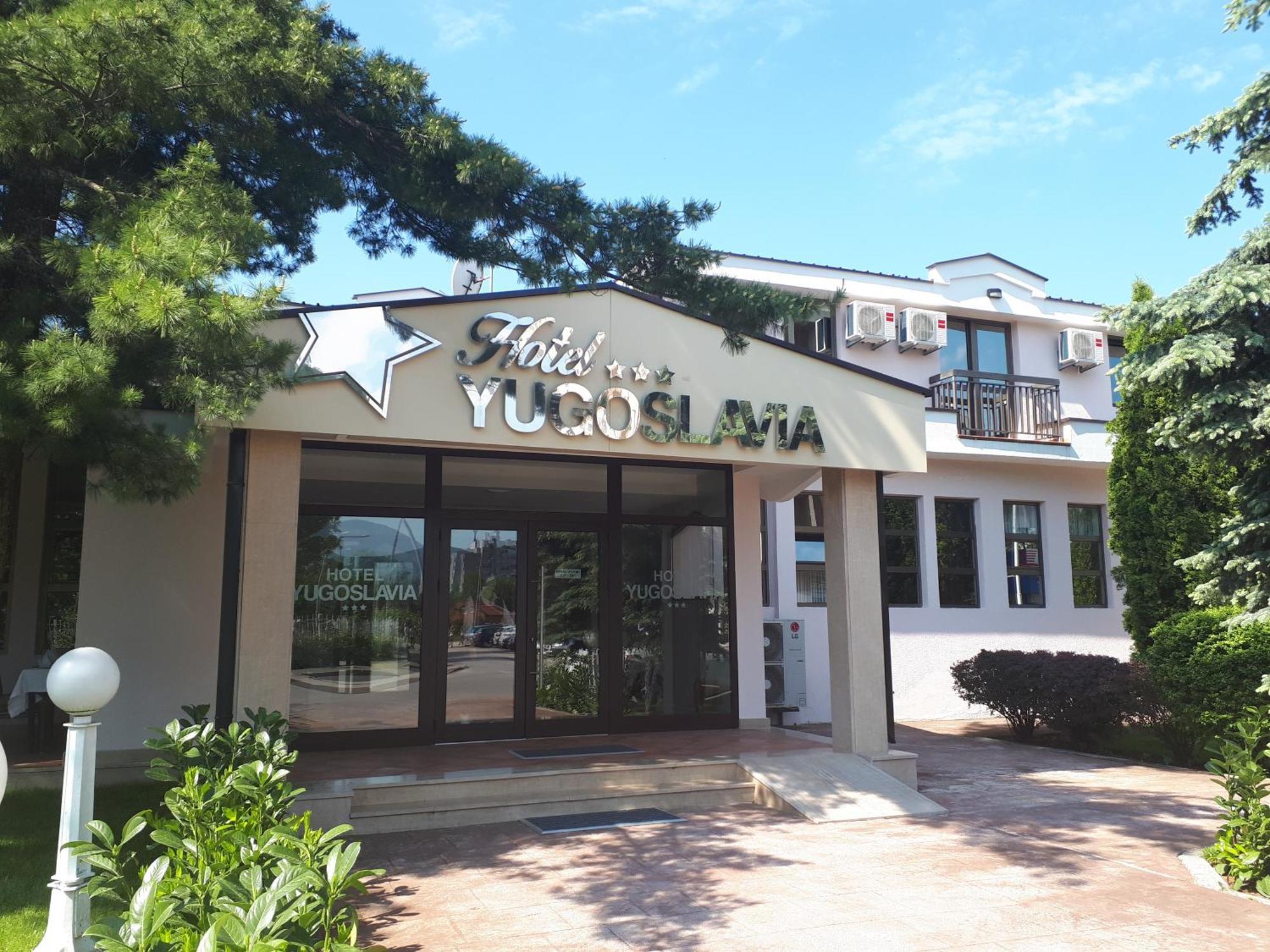 Hotel Yugoslavia Никшич Экстерьер фото